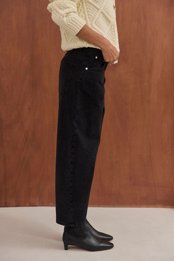 Jean Louis faded black