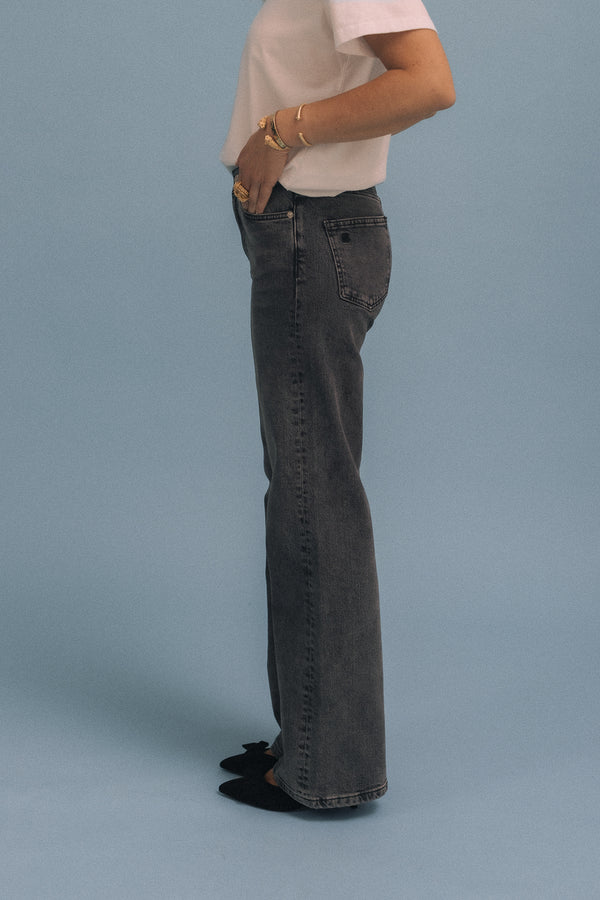 Jean Frany grey