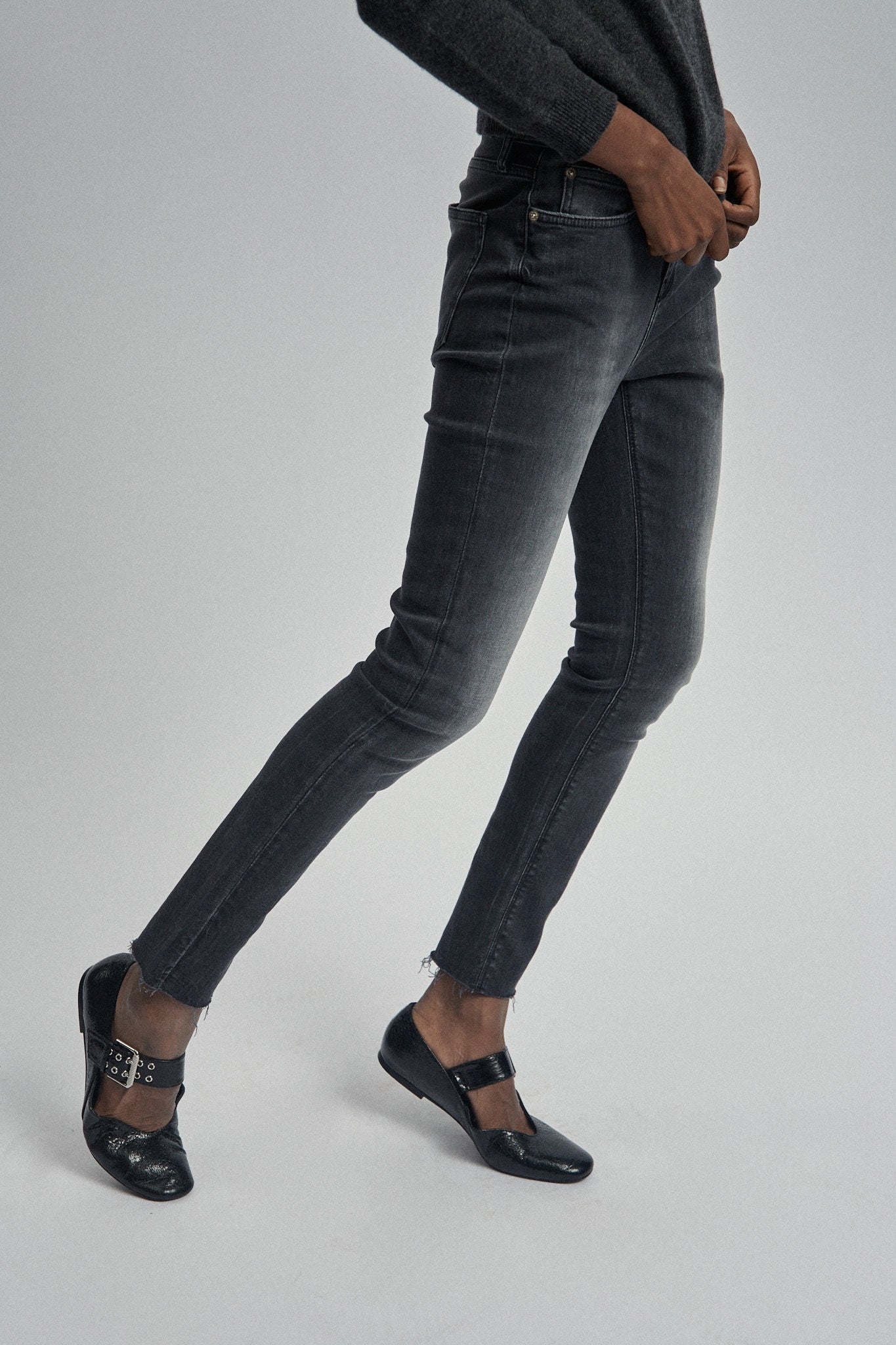 Jean slim noir Erin 2