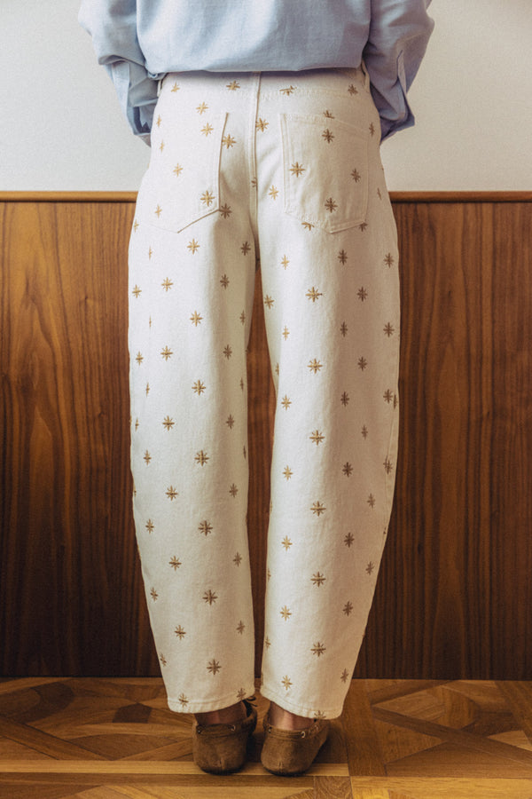 Jean Louis écru broderies