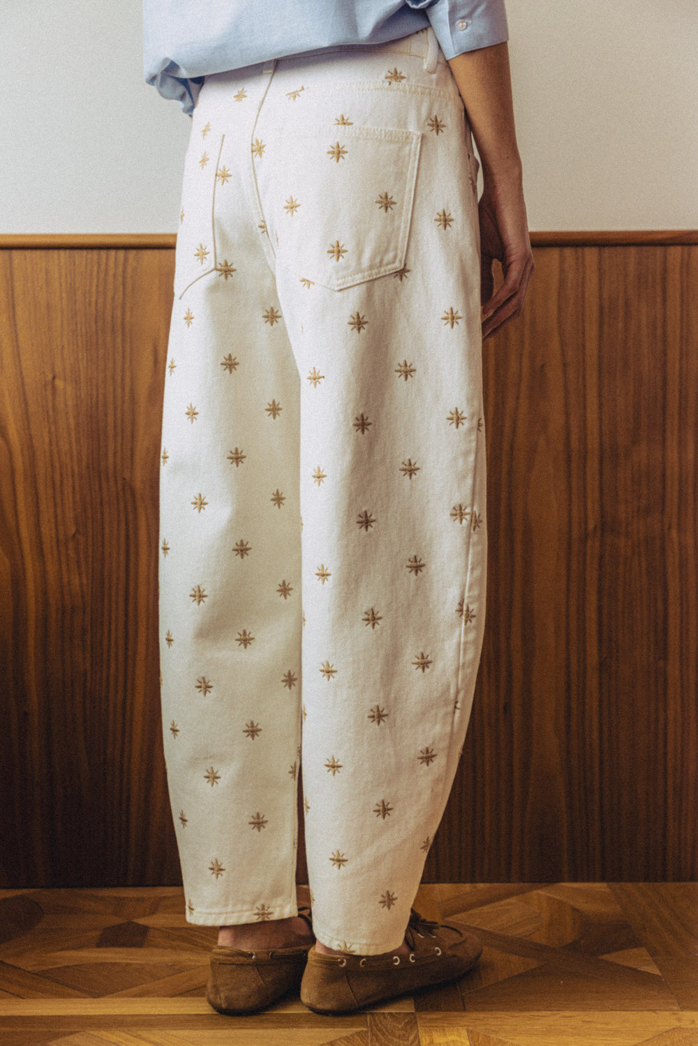 Jean Louis écru broderies