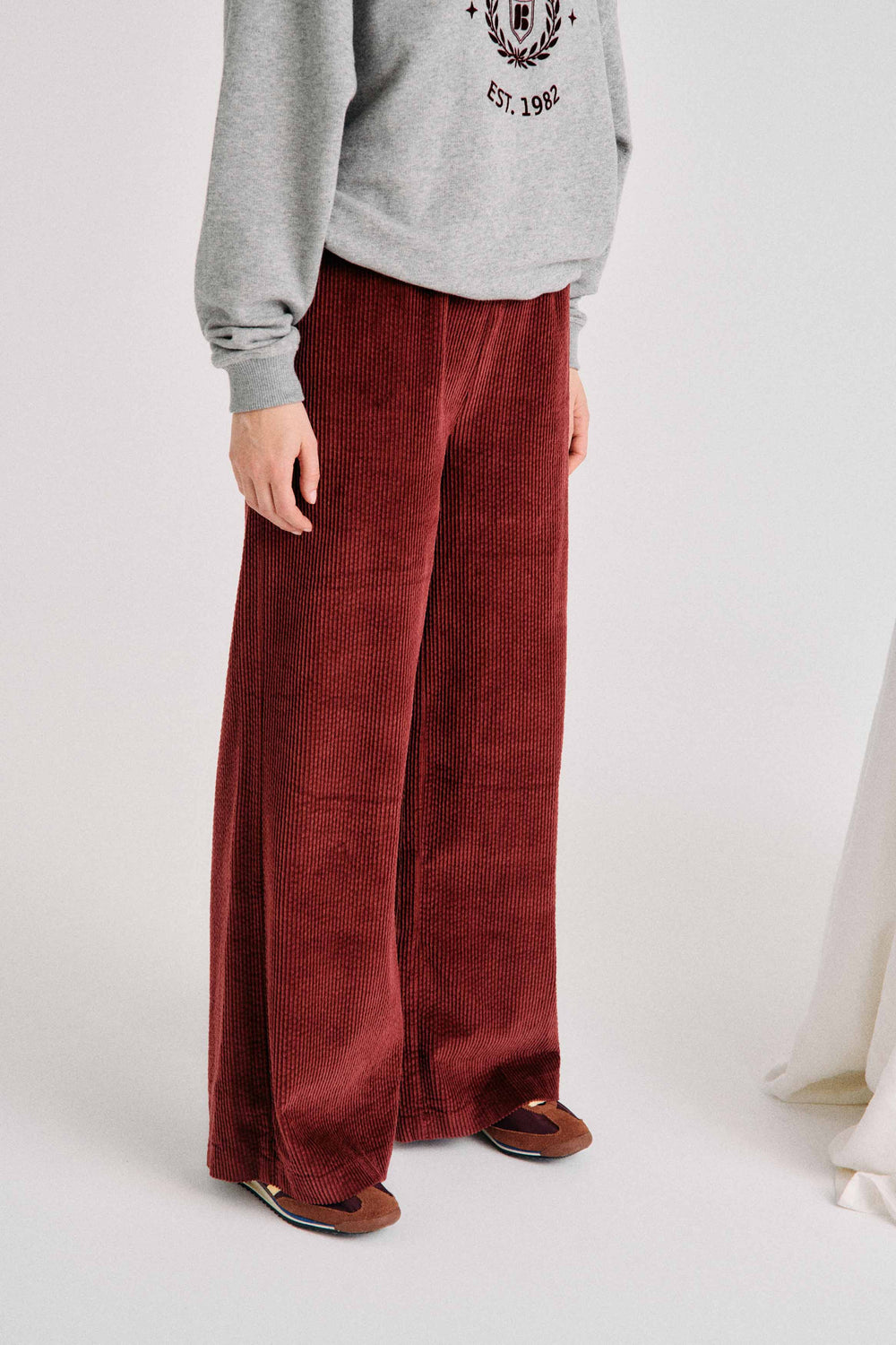 Pantalon en velours bordeaux Bowie 1