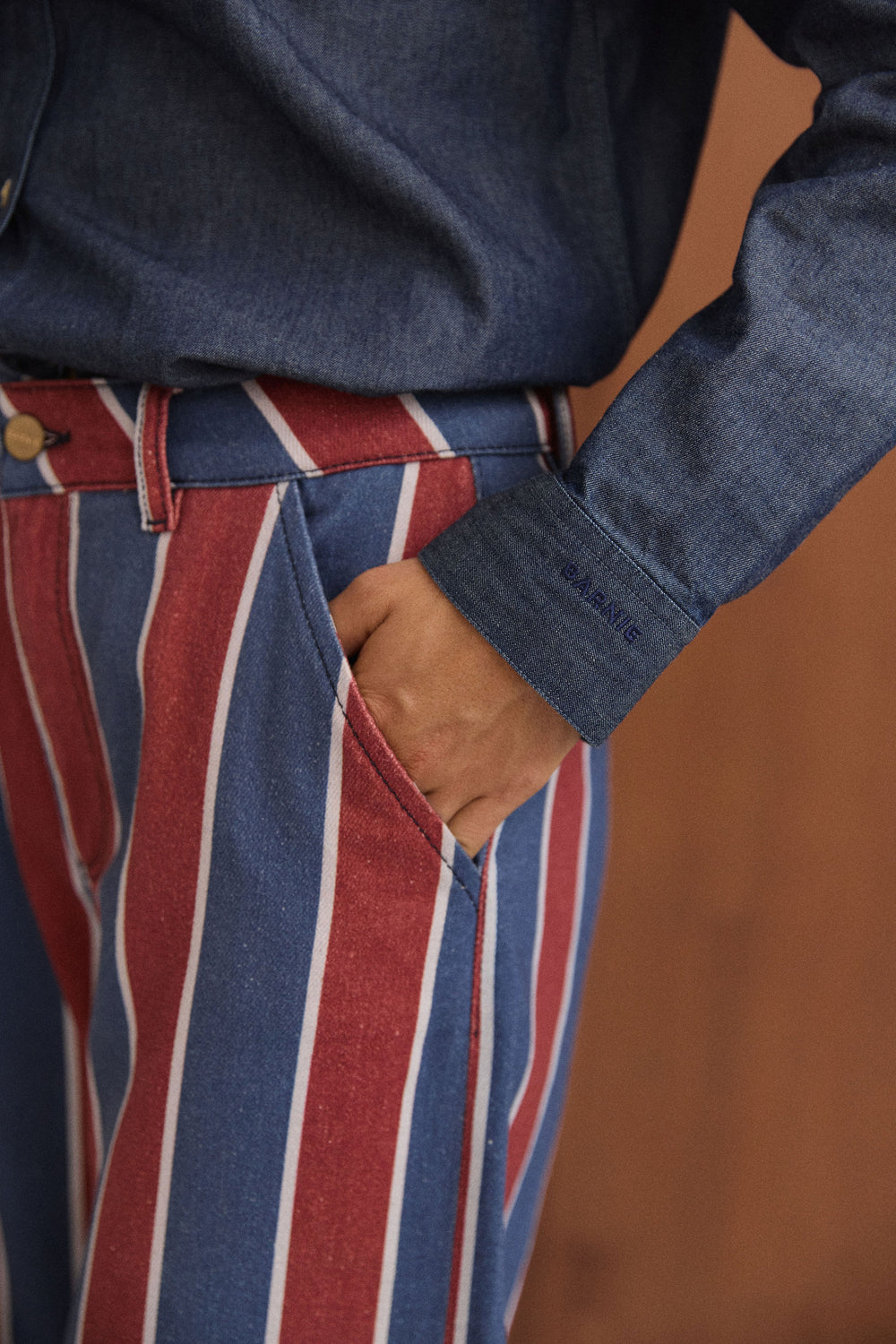 Pantalon Tommy rayures bordeaux