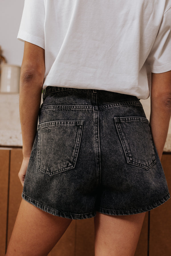 Short Jules faded black