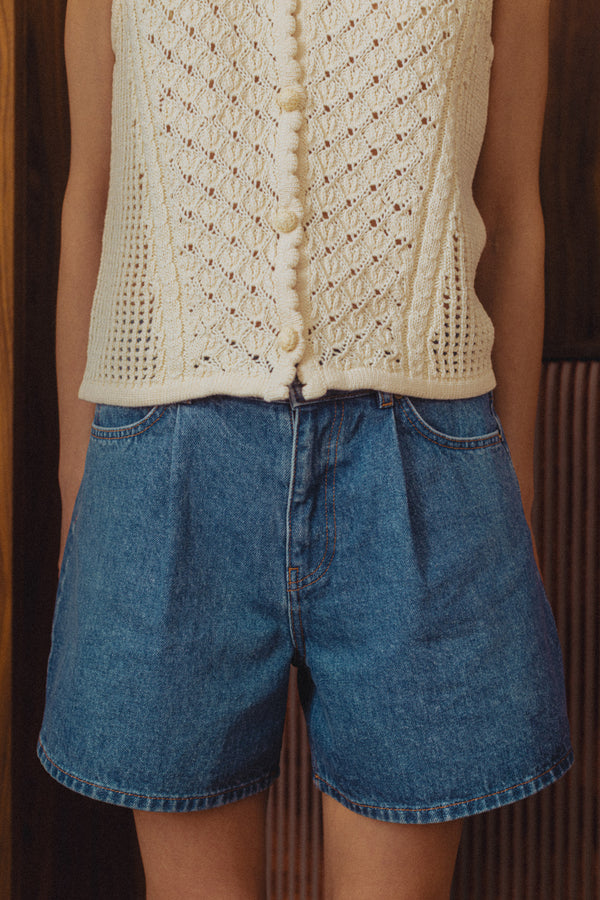 Short Tils medium blue