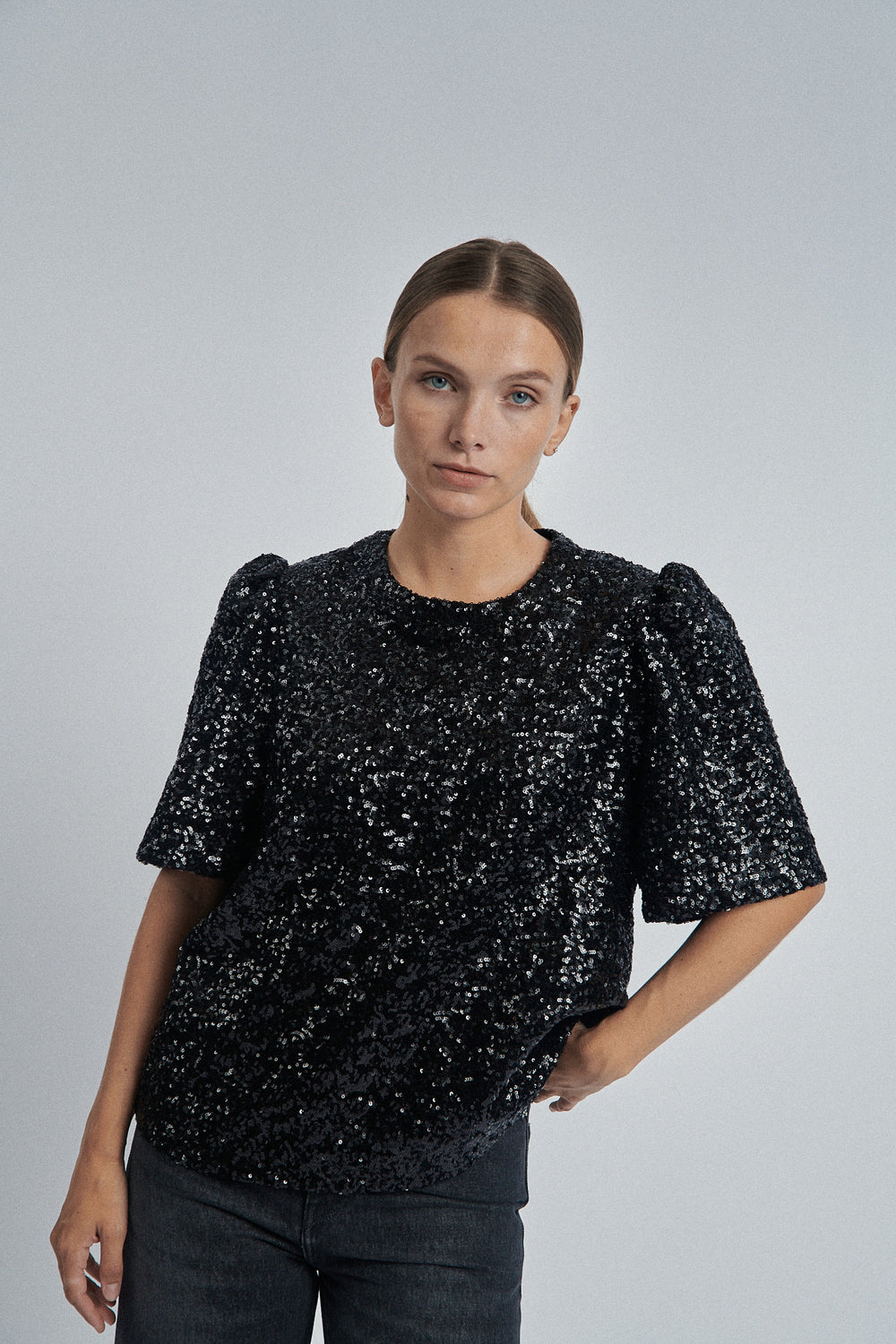 Top en sequins noir Maureen 6